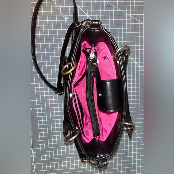 Nicole Miller black faux leather chevron satchel purse - Picture 4 of 16